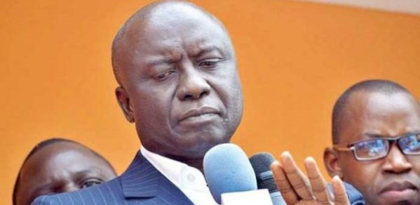 Rewmi sur le Discours du 3-Avril: « Nous attendons de Macky qu’il quitte le palais » Rewmi sur le Discours du 3-Avril: « Nous attendons de Macky qu’il quitte le palais »