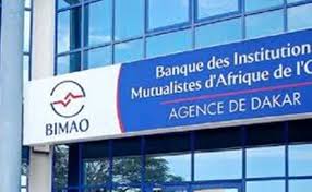 Paiement des pensions des retraités via Wari - L’Ipres «chipe» 3 milliards de Fcfa à la Bimao qui le…caresse Paiement des pensions des retraités via Wari - L’Ipres «chipe» 3 milliards de Fcfa à la Bimao qui le…caresse