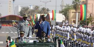 Suivez en direct le défilé du 4 avril 2019 fête de l'indépendance du Sénégal Suivez en direct le défilé du 4 avril 2019 fête de l'indépendance du Sénégal