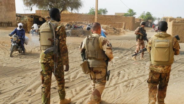Aqmi revendique l'attentat qui a coûté la vie au capitaine français Laycuras au Mali Aqmi revendique l'attentat qui a coûté la vie au capitaine français Laycuras au Mali