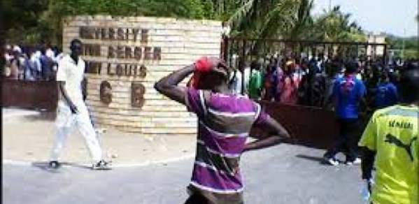 Vandalisme à l’Ugb : Ces lourdes sanctions réclamées conte les étudiants fautifs Vandalisme à l’Ugb : Ces lourdes sanctions réclamées conte les étudiants fautifs