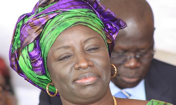 Sommet de l'État : Comment résoudre l'équation Mimi Touré Sommet de l'État : Comment résoudre l'équation Mimi Touré