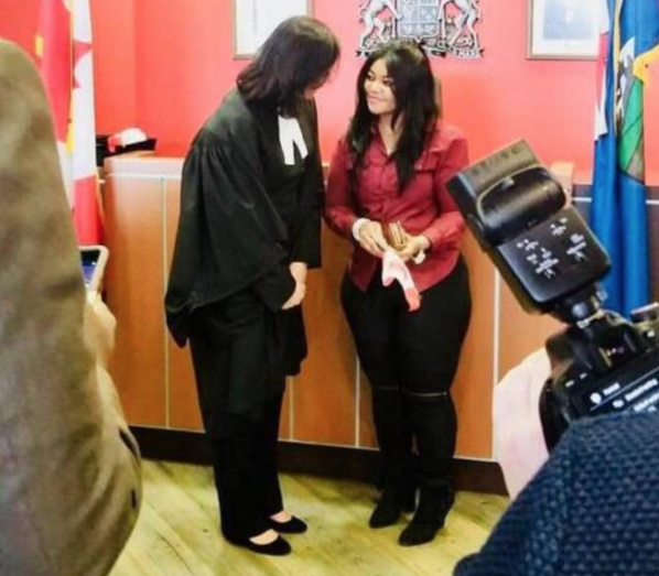 Je rends définitivement mon passeport français, ne m’appelez plus française ! Je rends définitivement mon passeport français, ne m’appelez plus française !