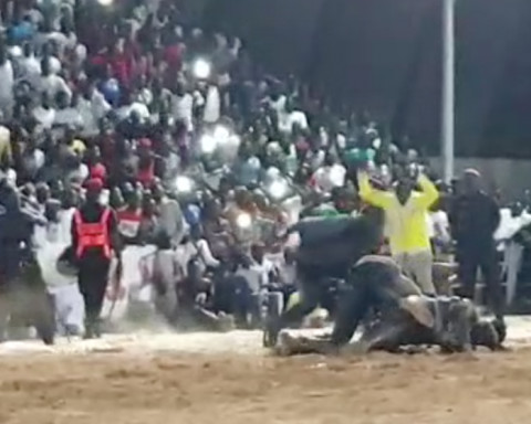 Le film du combat Garga Mbossé vs Moussa Ndoye Le film du combat Garga Mbossé vs Moussa Ndoye