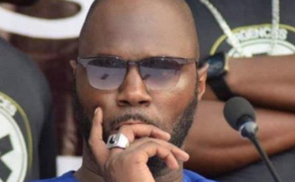 Appel BCEAO : Kémi Séba réagit et traite Macky de... Appel BCEAO : Kémi Séba réagit et traite Macky de...