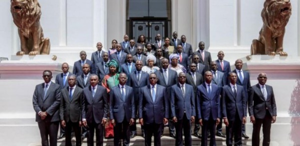 Train de vie de l'État : Ce ministre aux 8 voitures de fonction