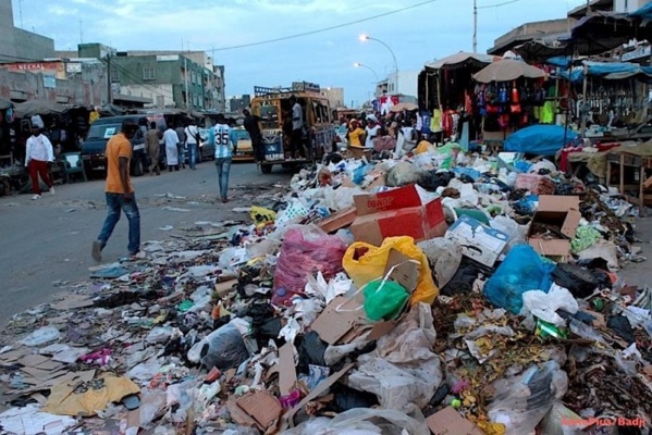 Gestion des déchets solides -  La mafia des ordures cernée