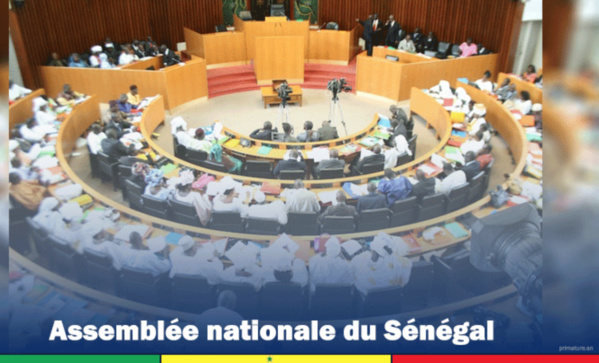 DIRECT - Vote projet de loi portant suppression poste de Premier Ministre
