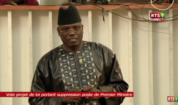 Suppression poste de PM : la question préalable rejetée, 103 députés inscrits pour les débats Suppression poste de PM : la question préalable rejetée, 103 députés inscrits pour les débats