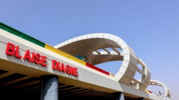 Aibd : Des problèmes techniques en plein vol obligent un avion de Transair à faire demi-tour Aibd : Des problèmes techniques en plein vol obligent un avion de Transair à faire demi-tour