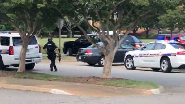 Une fusillade en Virginie fait au moins 12 morts Une fusillade en Virginie fait au moins 12 morts