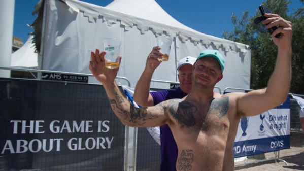 Finale Ligue des Champions- Le billet du stade vendu à... 5000 euros... Un million de litres de bière écoulé... Finale Ligue des Champions- Le billet du stade vendu à... 5000 euros... Un million de litres de bière écoulé...