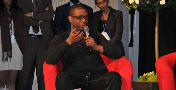 Dans les coulisses des répétitions entre le "Roi du Mbalax" Youssou Ndour et Kimberose Dans les coulisses des répétitions entre le "Roi du Mbalax" Youssou Ndour et Kimberose