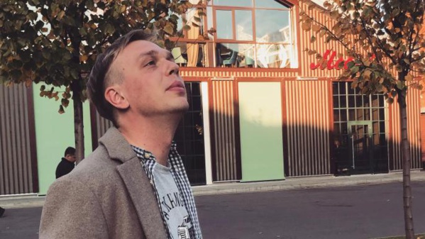 Un journaliste d’investigation russe assigné à résidence pour trafic de drogue Un journaliste d’investigation russe assigné à résidence pour trafic de drogue