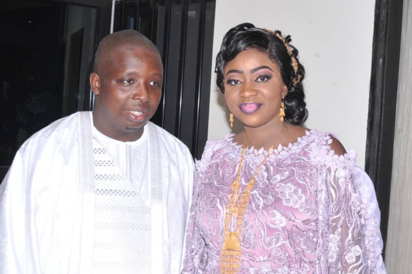 Le touchant témoignage du "Roi du Mbalax" envers notre confrère Pèdre Ndiaye Le touchant témoignage du "Roi du Mbalax" envers notre confrère Pèdre Ndiaye