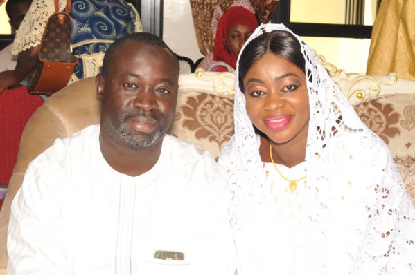 Le touchant témoignage du "Roi du Mbalax" envers notre confrère Pèdre Ndiaye Le touchant témoignage du "Roi du Mbalax" envers notre confrère Pèdre Ndiaye