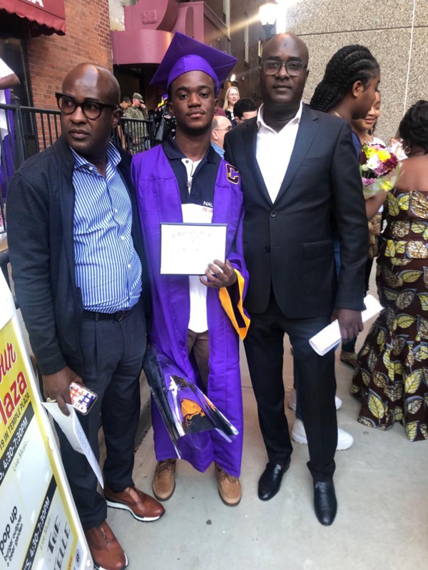 Graduation de son fils aux USA- Le célèbre Mathiam pose tout heureux avec sa famille
