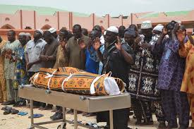 Un attentat suicide fait au moins 30 morts au Nigeria