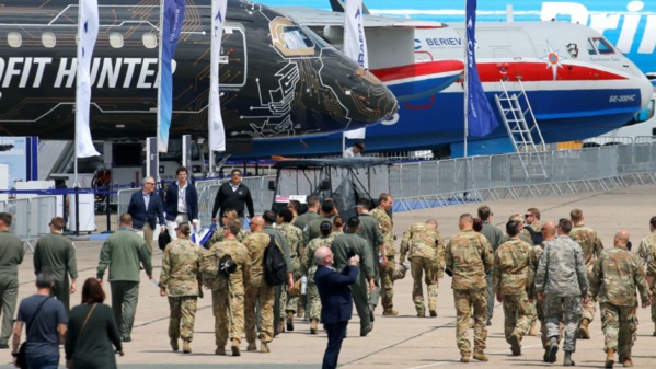 Salon du Bourget : Boeing en retrait, Airbus présente un nouvel avion Salon du Bourget : Boeing en retrait, Airbus présente un nouvel avion