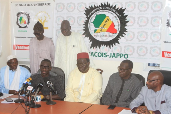 APPLICATION DES VALEURS DE CORRECTIONS SUR LES TARIFS DE DÉDOUANEMENT - L’UNACOIS JAPPO PROPOSE UNE SOLUTION DE DECLARATION FORFAITAIRE POUR L’INFORMEL APPLICATION DES VALEURS DE CORRECTIONS SUR LES TARIFS DE DÉDOUANEMENT - L’UNACOIS JAPPO PROPOSE UNE SOLUTION DE DECLARATION FORFAITAIRE POUR L’INFORMEL