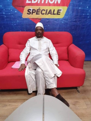 Avec comme invité le Directeur des Domaines, Mame Boye Diao, la SENTV "censure" l'émission de Pape Cheikh Sylla Avec comme invité le Directeur des Domaines, Mame Boye Diao, la SENTV "censure" l'émission de Pape Cheikh Sylla
