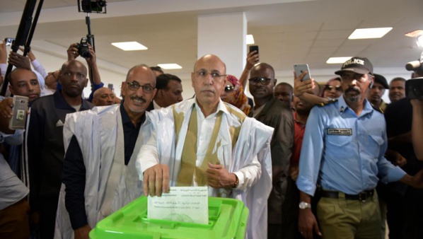 Mauritanie: Ghazouani, le candidat du pouvoir, déclaré vainqueur au premier tour Mauritanie: Ghazouani, le candidat du pouvoir, déclaré vainqueur au premier tour