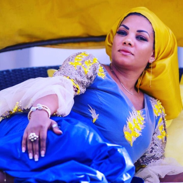 Valérie Bishop: Vous êtes prête à accepter une coépouse ? Je suis Catholique, je prie et je vais à l’Eglise, El Hadj ruiné ? Maintenant, c’est clair que notre train de vie est différent Valérie Bishop: Vous êtes prête à accepter une coépouse ? Je suis Catholique, je prie et je vais à l’Eglise, El Hadj ruiné ? Maintenant, c’est clair que notre train de vie est différent