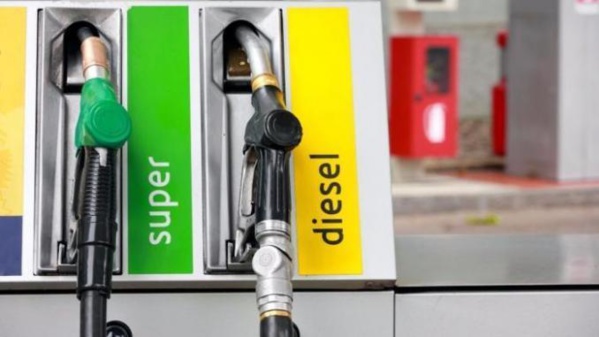 Hausse des prix du carburant à partir de demain : Les explications de l’Etat du Sénégal Hausse des prix du carburant à partir de demain : Les explications de l’Etat du Sénégal