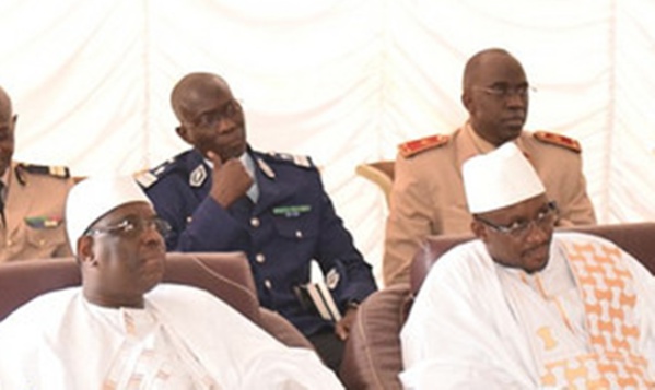 DERNIÈRE MINUTE- Le Pr Macky Sall s'est rendu chez le ministre Moustapha Diop pour...