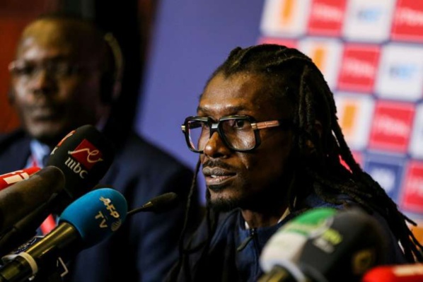 ​Aliou Cissé (sélectionneur du Sénégal, qualifié pour la finale de la CAN-2019) : "Cette qualification est aussi pour GIRESSE"