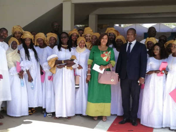 Malaise à l'ANAT - Les salariés en attente du paiement de leurs salaires du mois de... Juin Malaise à l'ANAT - Les salariés en attente du paiement de leurs salaires du mois de... Juin