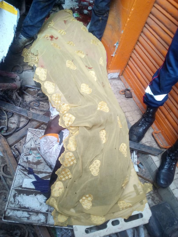 Thiaroye sur Mer : Un camion dérape et fait un carnage dans une boutique Thiaroye sur Mer : Un camion dérape et fait un carnage dans une boutique