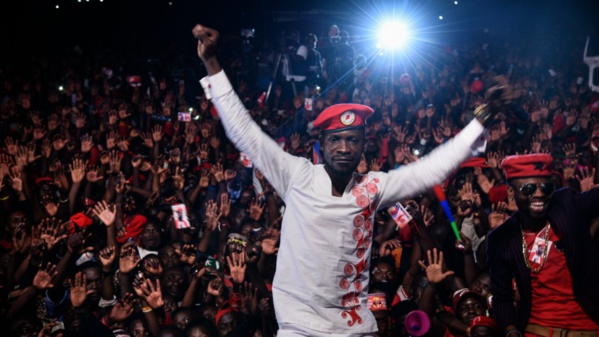 Bobi Wine, le candidat de la jeunesse ougandaise Bobi Wine, le candidat de la jeunesse ougandaise