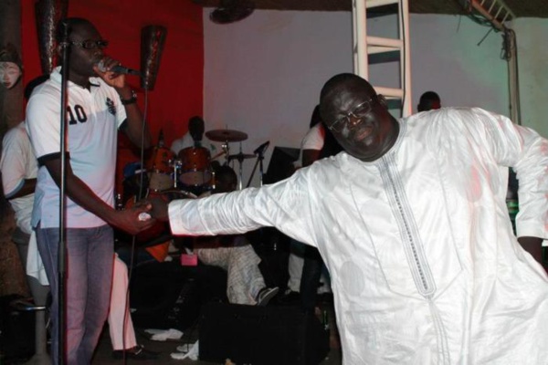 «Mbaye Wendelou», un guichet automatique «a sec» ? «Mbaye Wendelou», un guichet automatique «a sec» ?