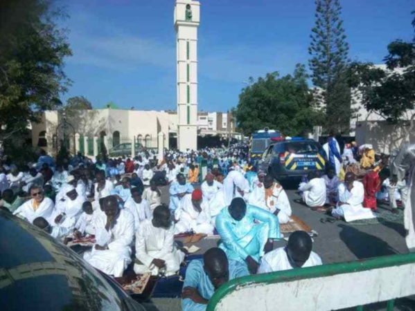Tabaski 2019 à la mosquée Rawane Mbaye : l’imam dénonce une « administration corrompue dans tous les secteurs » Tabaski 2019 à la mosquée Rawane Mbaye : l’imam dénonce une « administration corrompue dans tous les secteurs »