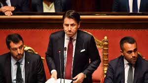 En Italie, c'en est fini avec le gouvernement de coalition ! En Italie, c'en est fini avec le gouvernement de coalition !