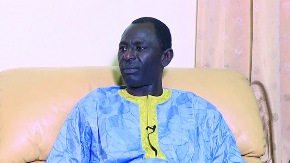 DES TRAVAILLEURS DE LA CCIAD VEULENT LE RÉTABLISSEMENT DANS SES FONCTIONS DE LEUR ANCIEN SG ALY MBOUP DES TRAVAILLEURS DE LA CCIAD VEULENT LE RÉTABLISSEMENT DANS SES FONCTIONS DE LEUR ANCIEN SG ALY MBOUP