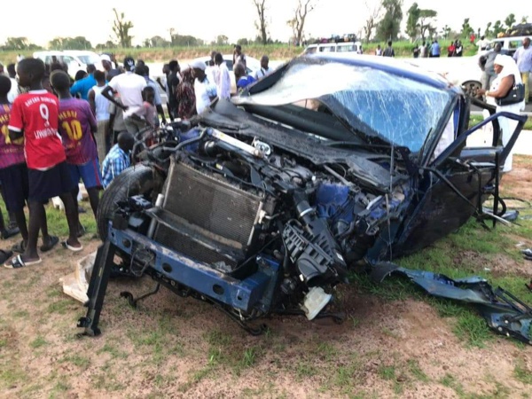 L'industriel Cheikh Amar, victime d’un grave accident de voiture, se retrouve avec une fracture au...