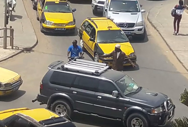 Ront Point Jvc : Un conducteur percute un policier et se fait arrêter avec de la drogue et une arme à feu Ront Point Jvc : Un conducteur percute un policier et se fait arrêter avec de la drogue et une arme à feu