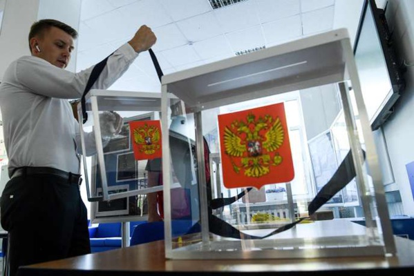 Les Russes appelés aux urnes après un été de répression