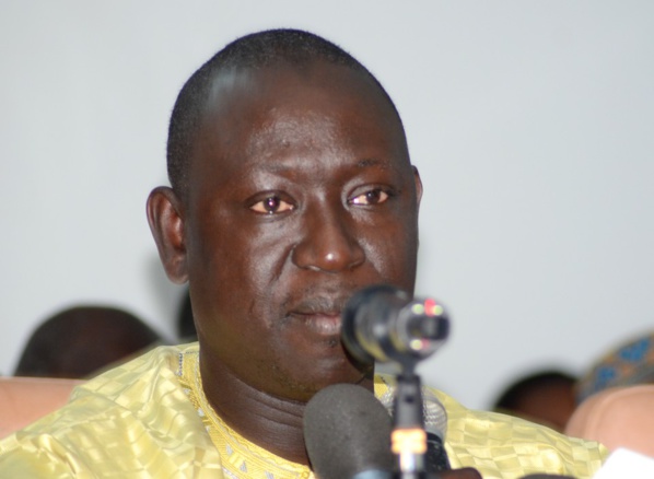 Tentant de se dédouaner sur les accusations de népotisme et de mauvaise gestion, le DG de l'IPRES fait des... aveux circonstanciés! Tentant de se dédouaner sur les accusations de népotisme et de mauvaise gestion, le DG de l'IPRES fait des... aveux circonstanciés!