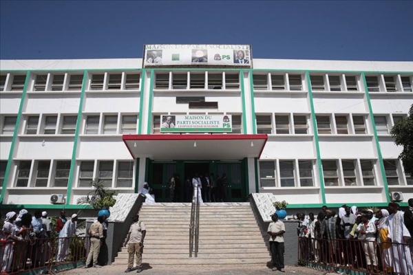 HCCT Et Ministères : Les Socialistes S’accrochent À Leurs Privilèges HCCT Et Ministères : Les Socialistes S’accrochent À Leurs Privilèges