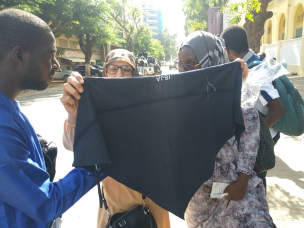Institution Jeanne d'Arc : Voici les nouveaux foulards imprimés proposés aux voilées.