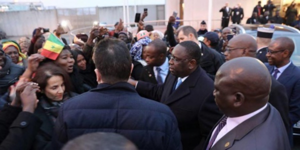 Macky Sall à New York: l’opposition malmenée et insultée…par des militants de l’Apr Macky Sall à New York: l’opposition malmenée et insultée…par des militants de l’Apr