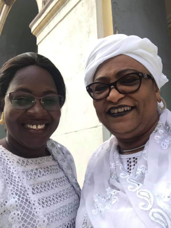  Une délégation de la ville de Dakar, conduite par Mme le Maire Soham El Wardini, chez le khalif Serigne Mountakha