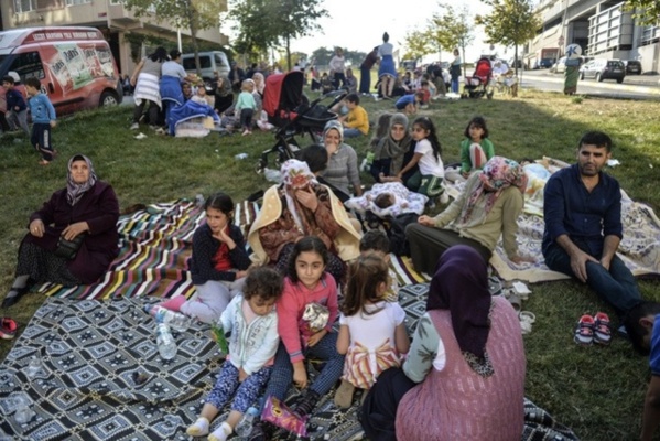 Istanbul secoué par un séisme: huit blessés