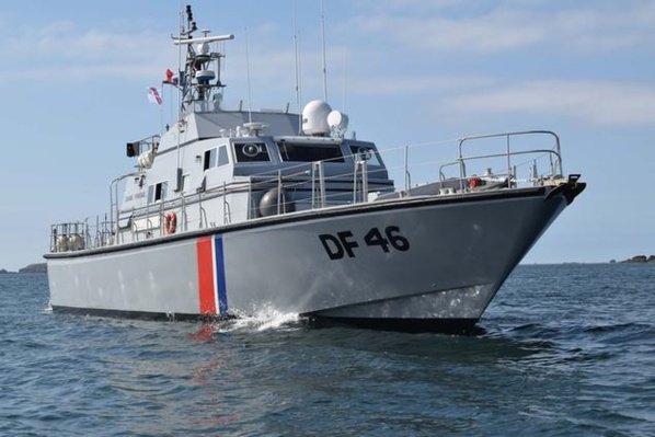 LA FRANCE APPUIE LA SURVEILLANCE DES PÊCHES DANS LA SOUS-RÉGION LA FRANCE APPUIE LA SURVEILLANCE DES PÊCHES DANS LA SOUS-RÉGION