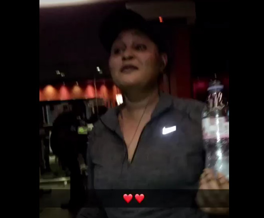 Sokhna Moumy Kébé - Quand la célèbre dame affiche son "je-m'en-foutisme" dans une salle de gym ! Sokhna Moumy Kébé - Quand la célèbre dame affiche son "je-m'en-foutisme" dans une salle de gym !