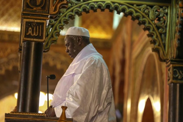 Images – Visite du président Macky Sall à Touba