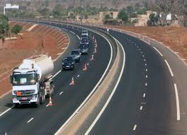 LES GROS PORTEURS INTERDITS D’EMPRUNTER L’AUTOROUTE À PÉAGE DAKAR-TOUBA EN RAISON DU MAGAL